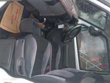 https://riyasewana.com/uploads/nissan-clipper-2017-2421075912413.jpg