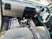 https://riyasewana.com/uploads/nissan-clipper-610523217365.jpg