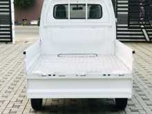 https://riyasewana.com/uploads/nissan-clipper-dr16t-2015-319072312363.jpg