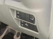 https://riyasewana.com/uploads/nissan-clipper-gx-2219540024462.jpg