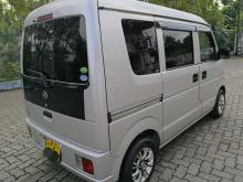 https://riyasewana.com/uploads/nissan-clipper-nv100-11002506914.jpg