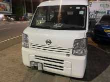 Nissan Clipper Nv100 2017 Van