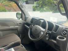 https://riyasewana.com/uploads/nissan-clipper-nv100-2025-26433512574.jpg
