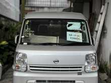 Nissan Clipper Nv100 2023 Van