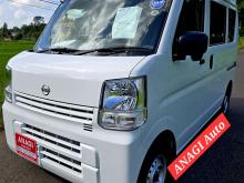 https://riyasewana.com/uploads/nissan-clipper-pa-41818416963.jpg