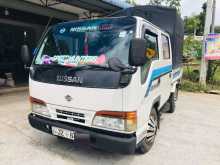 Nissan CrewCab 1999 Crew Cab