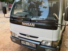 Nissan CrewCab 1999 Crew Cab