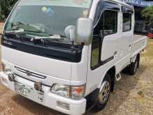 Nissan CrewCab 2001 Crew Cab