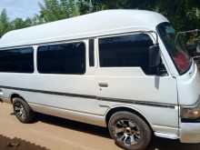 Nissan Crge 1986 Van