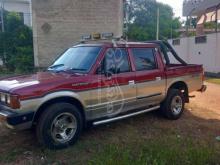 Nissan Double 1982 Pickup