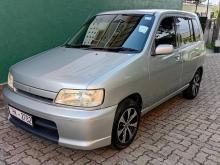 Nissan Cube 2000 SUV