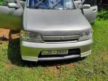 Nissan Cube 2001 Car