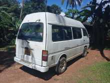 Nissan Caravan 1986 Van