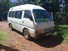 Nissan Caravan 1986 Van