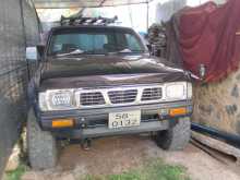 Nissan D21 1991 Crew Cab