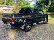 Nissan D21 1989 Pickup