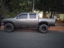 https://riyasewana.com/uploads/nissan-d21-11902256414.jpg