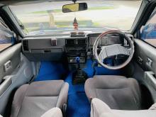 https://riyasewana.com/uploads/nissan-d21-121433124391.jpg