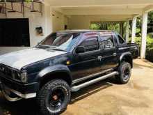 Nissan D21 1984 Pickup
