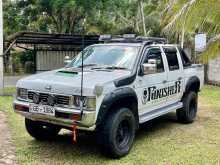 Nissan D21 2000 Pickup