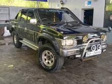 Nissan D21 1986 Pickup