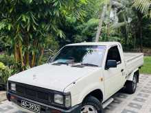 Nissan D21 1988 Pickup