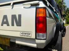 https://riyasewana.com/uploads/nissan-d21-1720150613.jpg