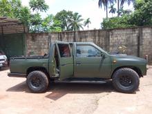 Nissan D21 1993 Crew Cab