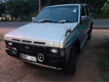 https://riyasewana.com/uploads/nissan-d21-187460622592.jpg
