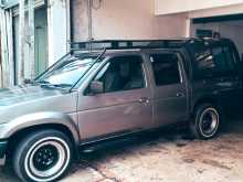 Nissan D21 1984 Crew Cab
