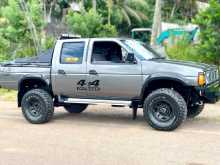 Nissan D21 1985 Pickup
