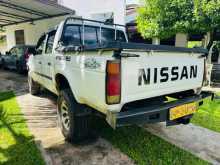 https://riyasewana.com/uploads/nissan-d21-1986-2414380612432.jpg