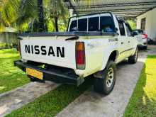 https://riyasewana.com/uploads/nissan-d21-1986-810443712012.jpg