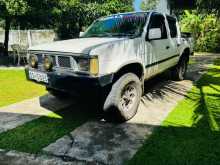 Nissan D21 1986 Pickup