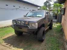 https://riyasewana.com/uploads/nissan-d21-1990-2320502312472.jpg