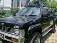 https://riyasewana.com/uploads/nissan-d21-1990-412491512484.jpg