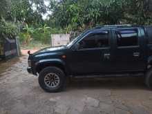 https://riyasewana.com/uploads/nissan-d21-1993-1110014212724.jpg