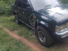 https://riyasewana.com/uploads/nissan-d21-1993-23633411235230.jpg
