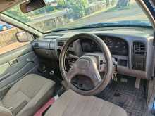 https://riyasewana.com/uploads/nissan-d21-1994-29911594882.jpg