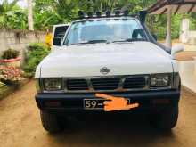 https://riyasewana.com/uploads/nissan-d21-1996-1220563412533.jpg