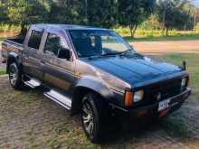 Nissan D21 1988 Pickup