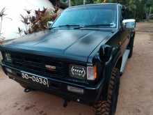 Nissan D21 1985 Crew Cab