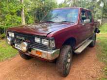 Nissan D21 1982 Crew Cab