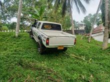 https://riyasewana.com/uploads/nissan-d21-27652086343.jpg