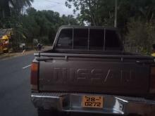 https://riyasewana.com/uploads/nissan-d21-27722076574.jpg