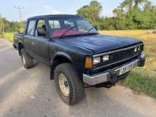 Nissan D21 1983 Crew Cab