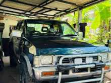 Nissan D21 1989 Pickup