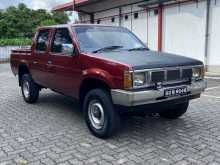 Nissan D21 4WD 1989 Pickup