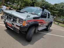 Nissan D21 1988 Pickup
