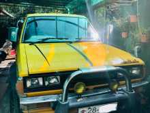 Nissan D21 720 1982 Pickup
